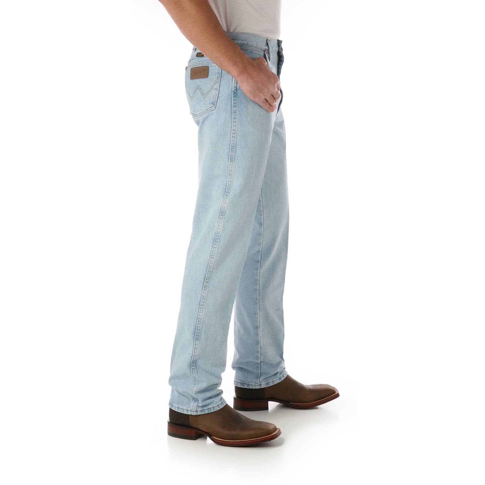 Wrangler Cowboy CutÂ® Men's Advance Comfort Stone Bleach Jeans